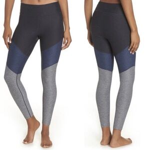 Outdoor Voices Springs 7/8 Colorblock Leggings Size Small